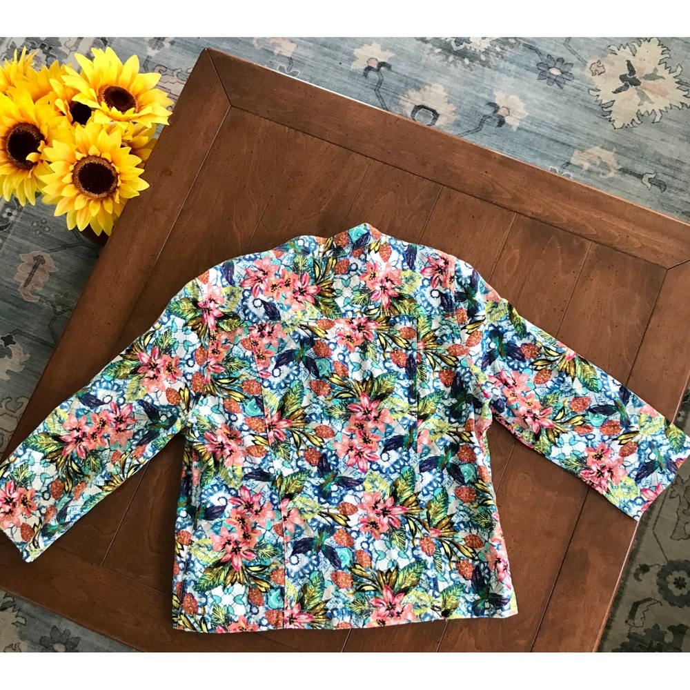Christopher &‎ Banks Womens Floral Long Sleeve Button Pocket Jacket Size P M - Picture 3 of 8
